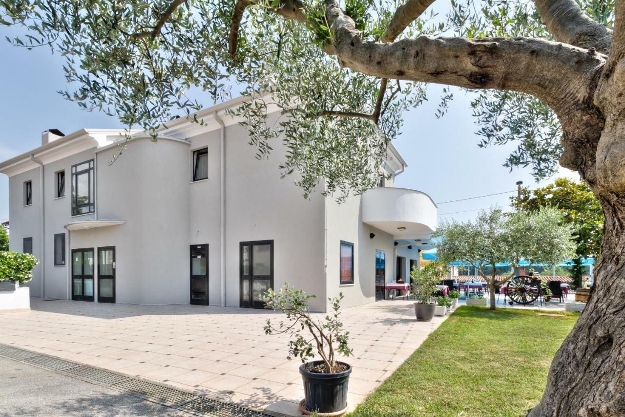 Apartments El Faro Savudrija Zewnętrze zdjęcie